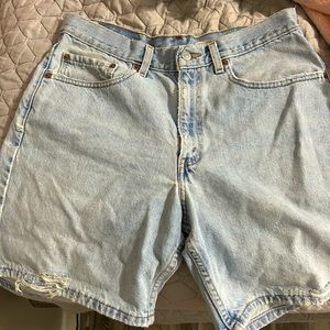 Levi shorts